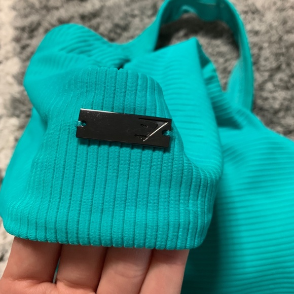 Gymshark bathing suit top - Picture 3 of 3